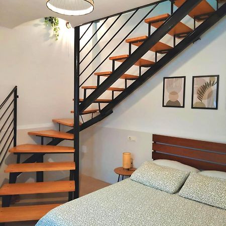 Green Duplex Mm City Center Малага Экстерьер фото