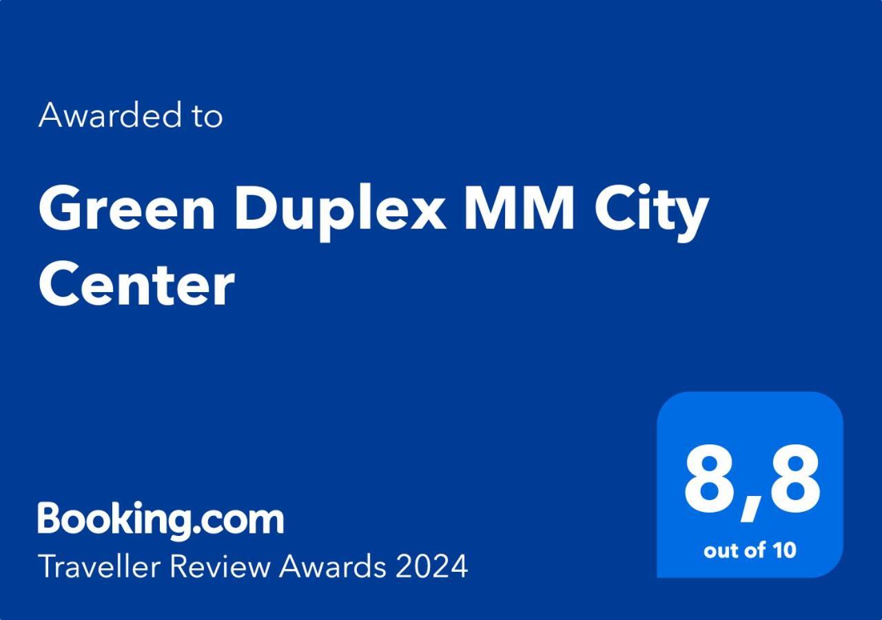 Green Duplex Mm City Center Малага Экстерьер фото