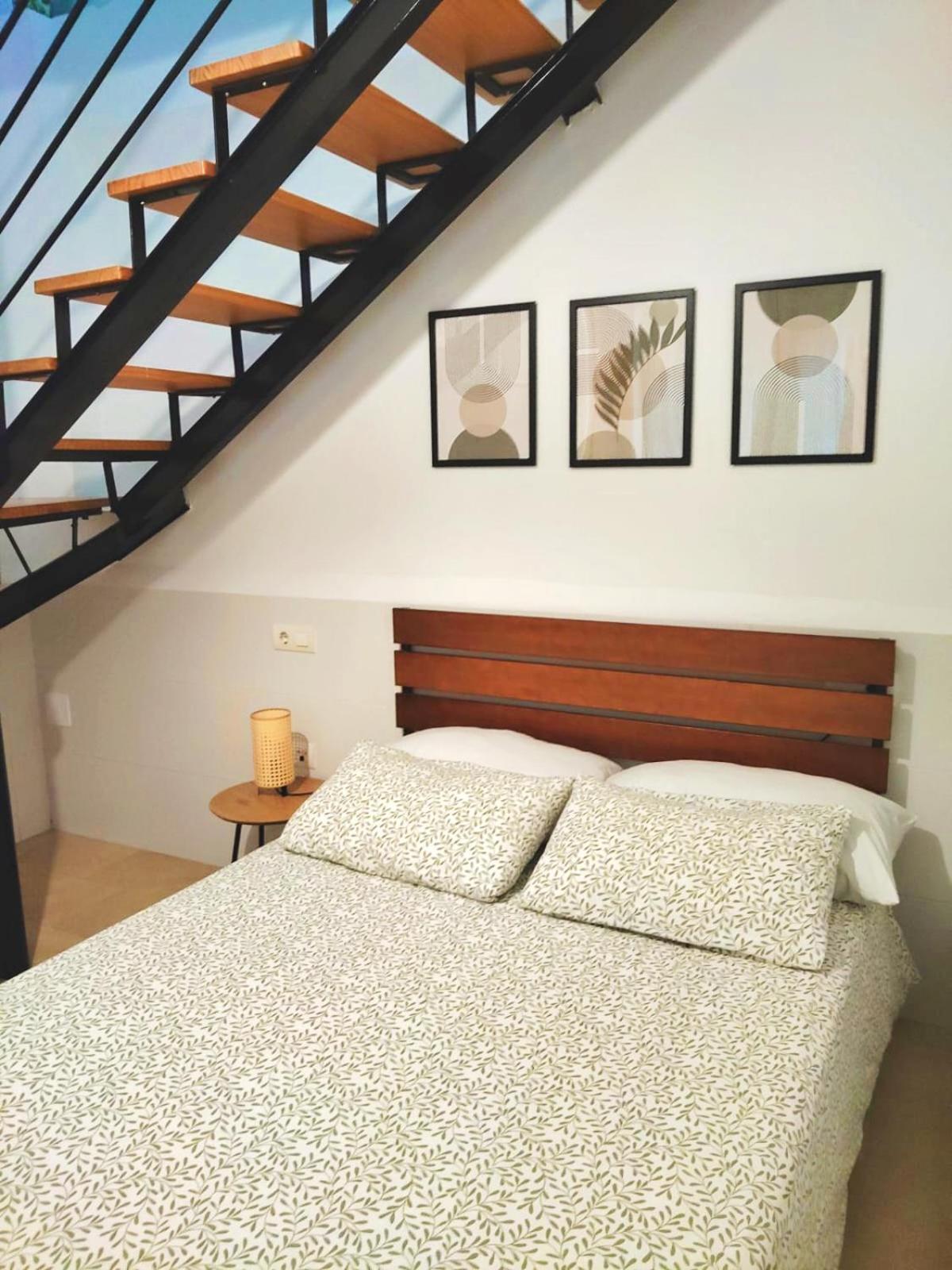 Green Duplex Mm City Center Малага Экстерьер фото
