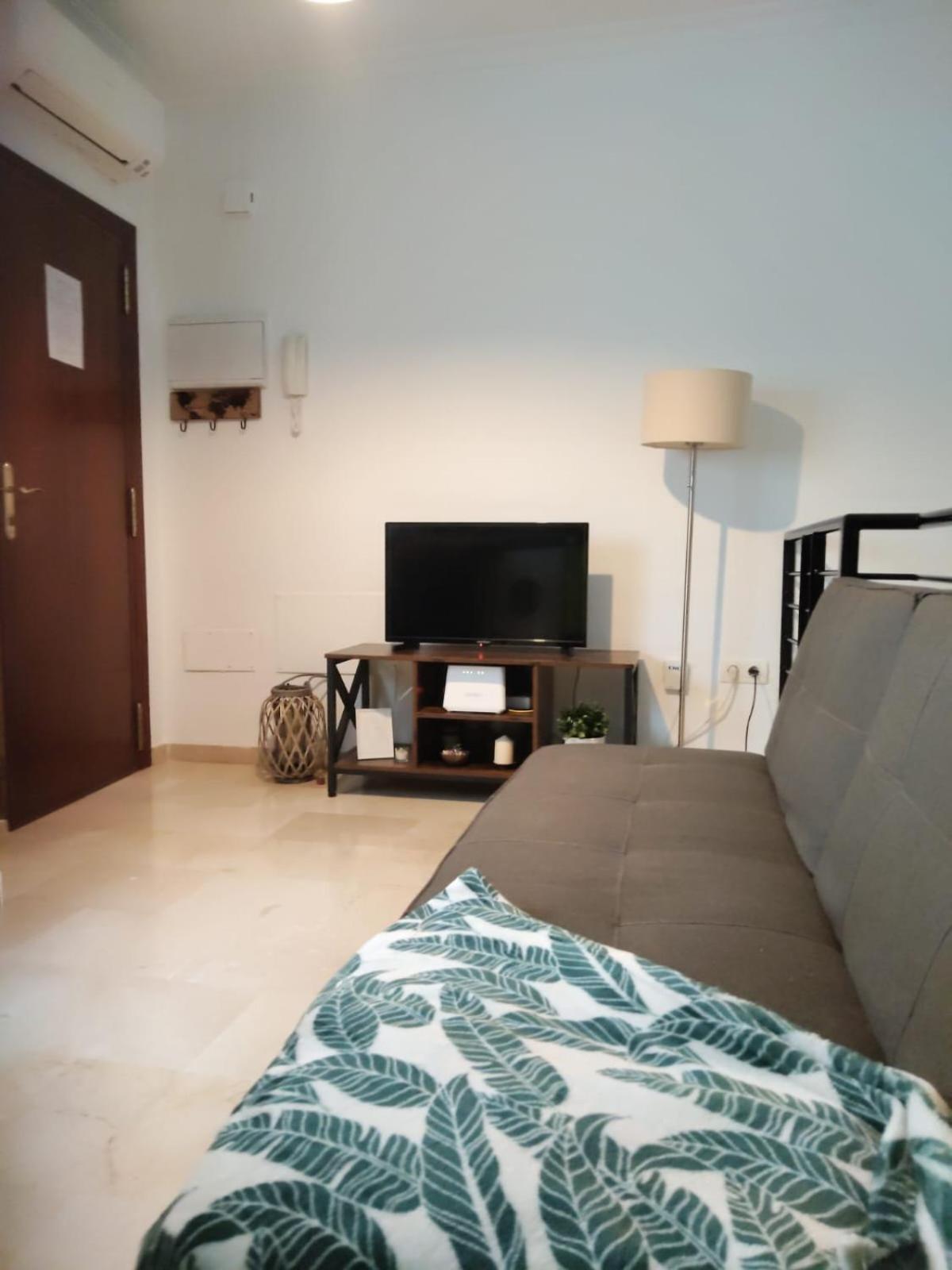 Green Duplex Mm City Center Малага Экстерьер фото